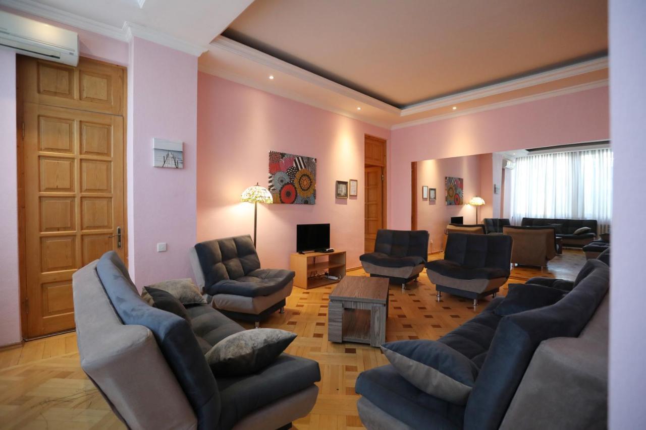 Apart-Hotel David Tbilisi ภายนอก รูปภาพ
